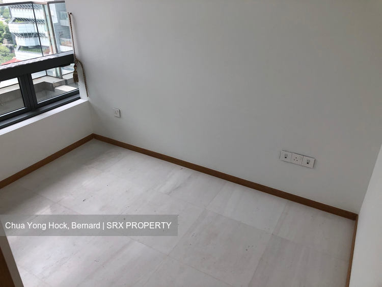 Concourse Skyline (D7), Apartment #212500111